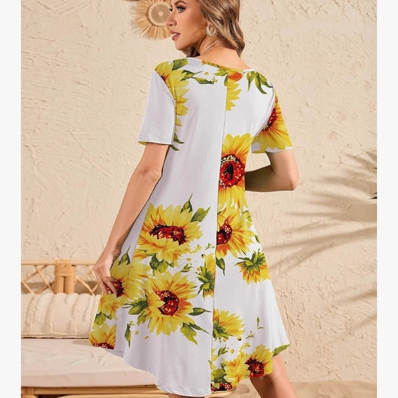 Floral Sunflower Print Dress - Picture 2 of 2